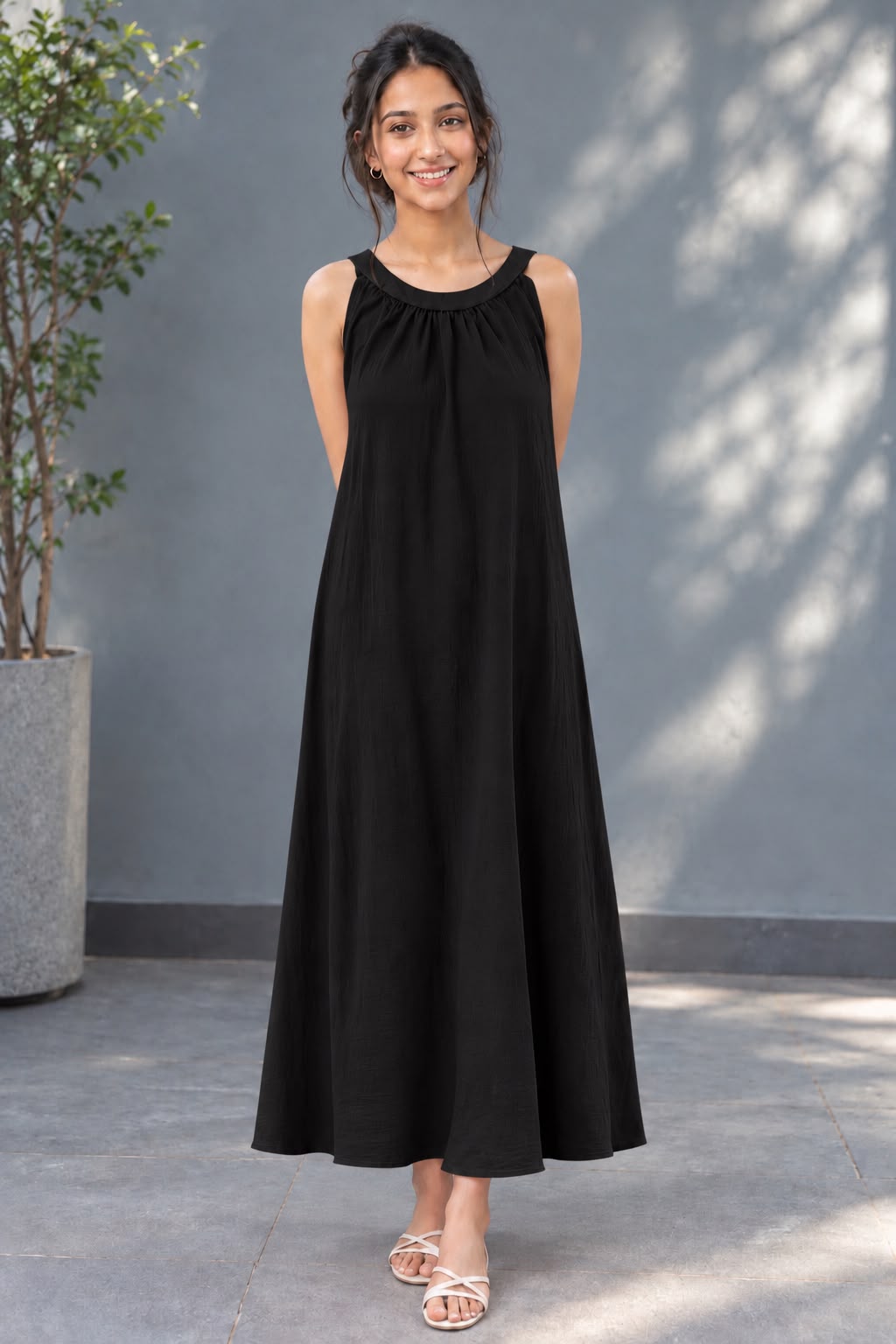 Women's Sleeveless Flowy Maxi Dress | Elegant Casual Summer Wear