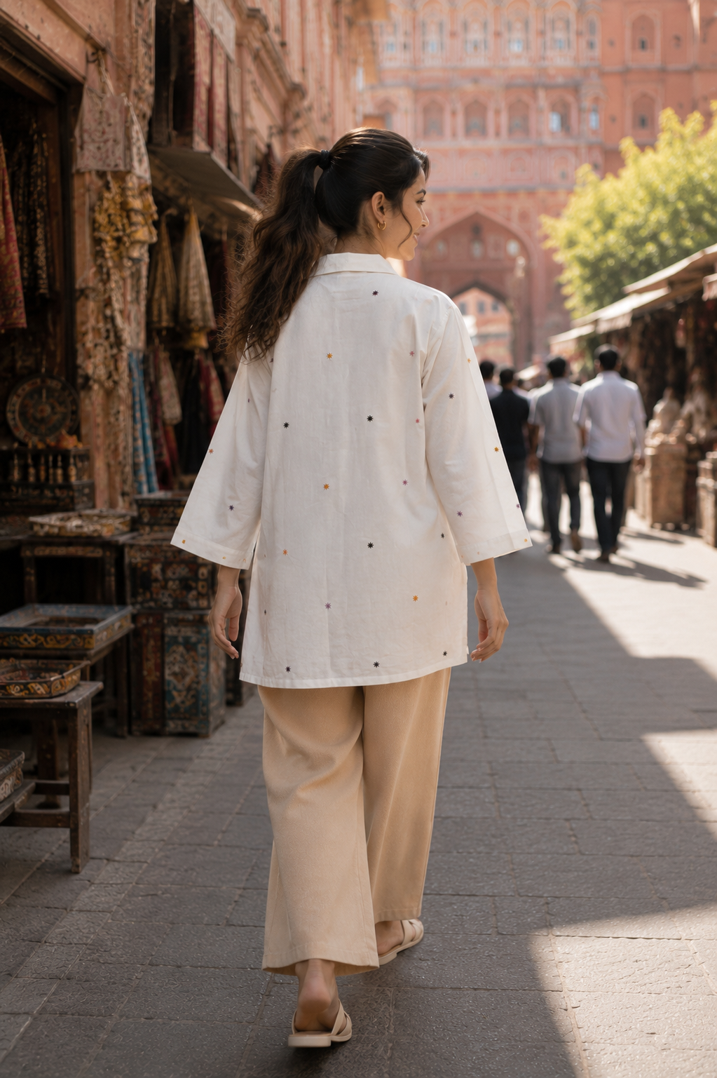 Floral Embroidered Longline Shirt-white