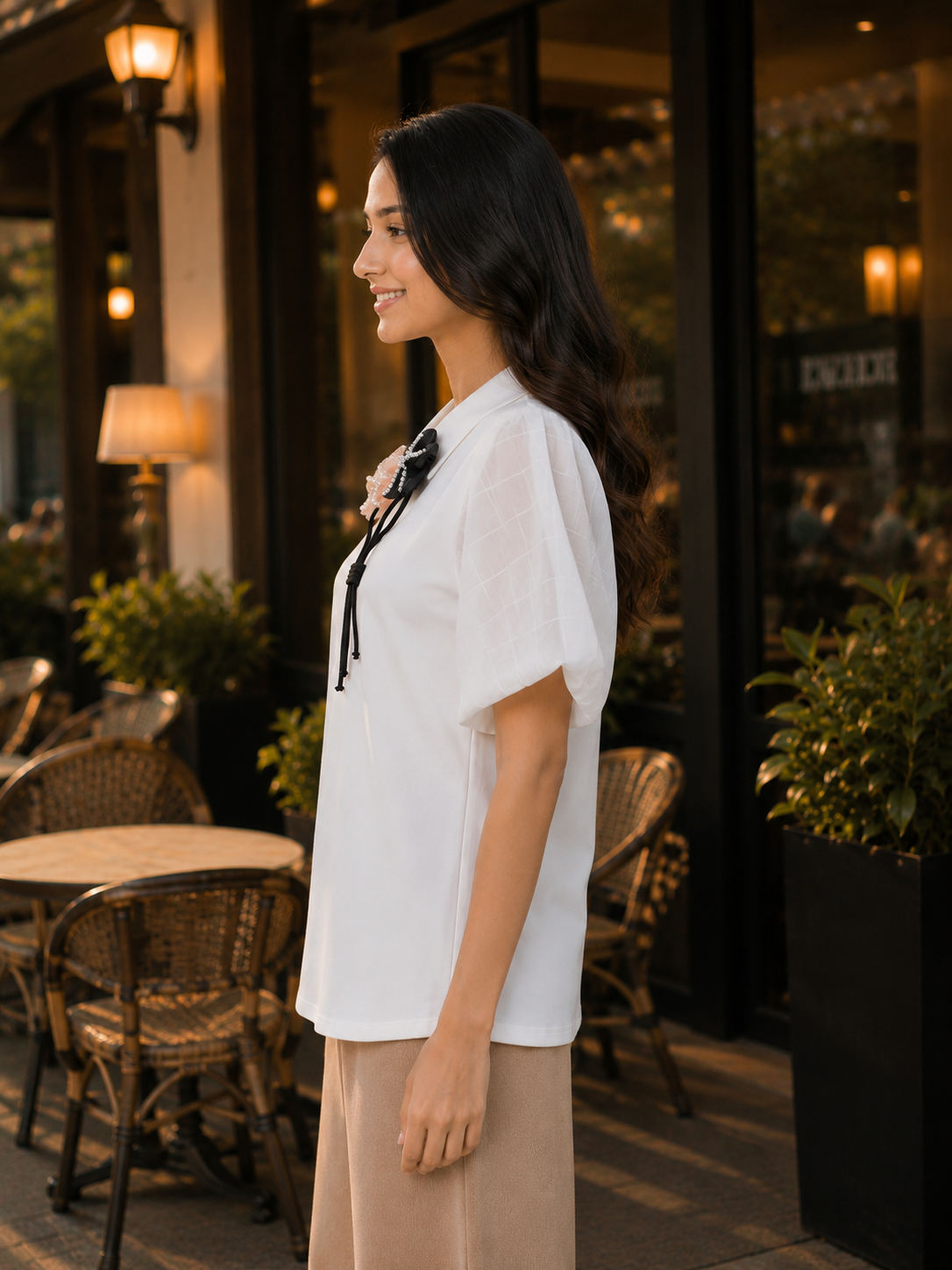 Floral Appliqué Puff Sleeve Top